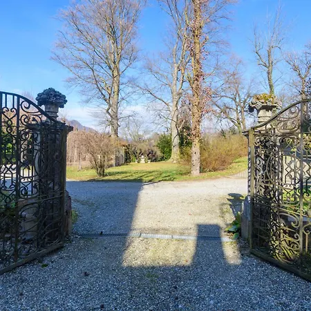 - D'altri Tempi Accanto Al Golf Varese