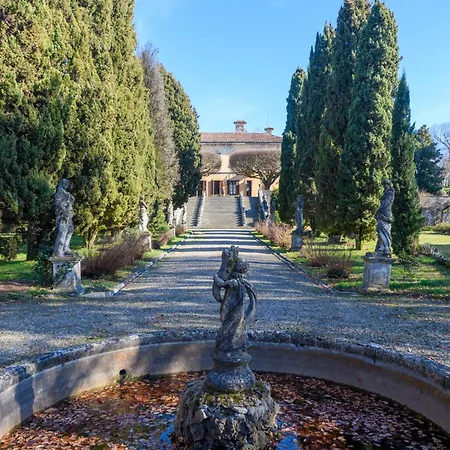 Appartamento - D'altri Tempi Accanto Al Golf *